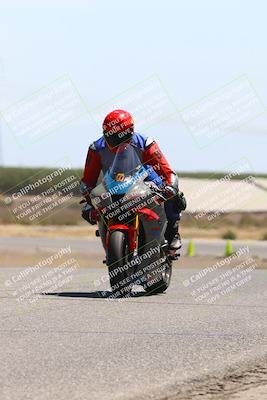 media/Aug-03-2025-TrackDaz (Sun) [[bf4a71acf9]]/A Group/12pm (Wheelie Bump)/
